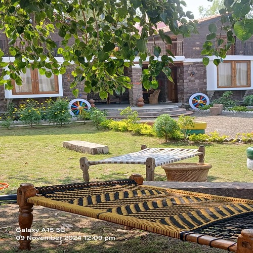 Twins Villa View Home Stay, Khari